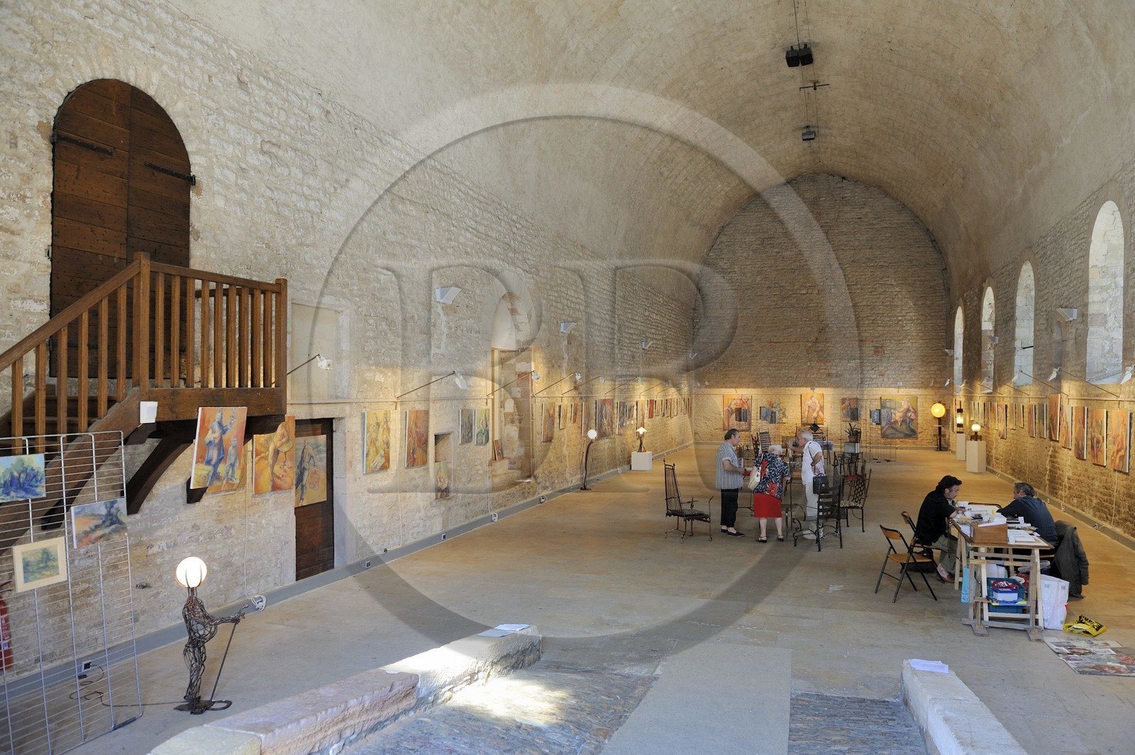 France, Saône et Loire (71), abbaye de Tournus, ancienne salle capitulaire qui acceuille maintenant des expositions