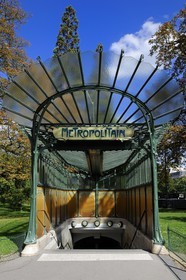 France, Paris (75), station de métro de la Porte Dauphine de style Art Nouveau  par Hector Guimard