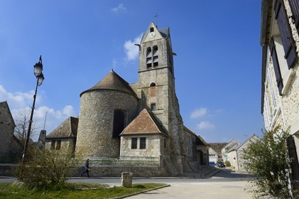 France, Seine-et-Marne (77), village de Maincy qui jouxte le domaine du château de Vaux-le-Vicomte, l'Eglise Saint Etienne
