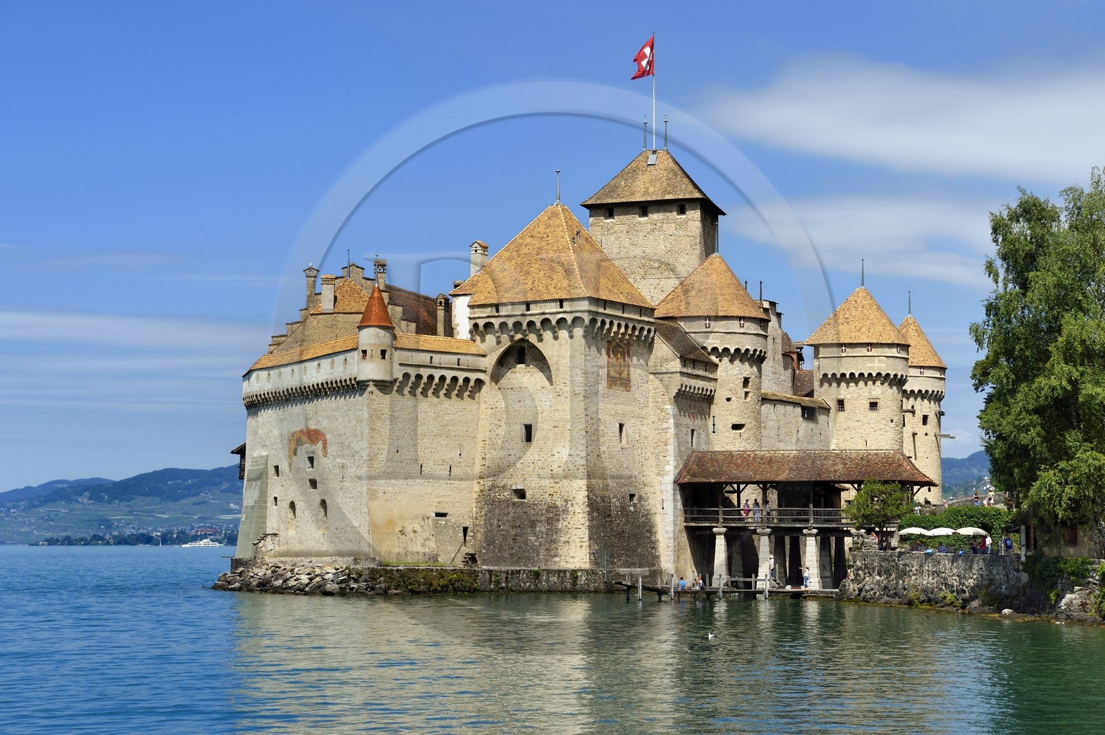 Suisse, Canton de Vaud, Veytaux, chateau Chillon sur les rives du lac Léman