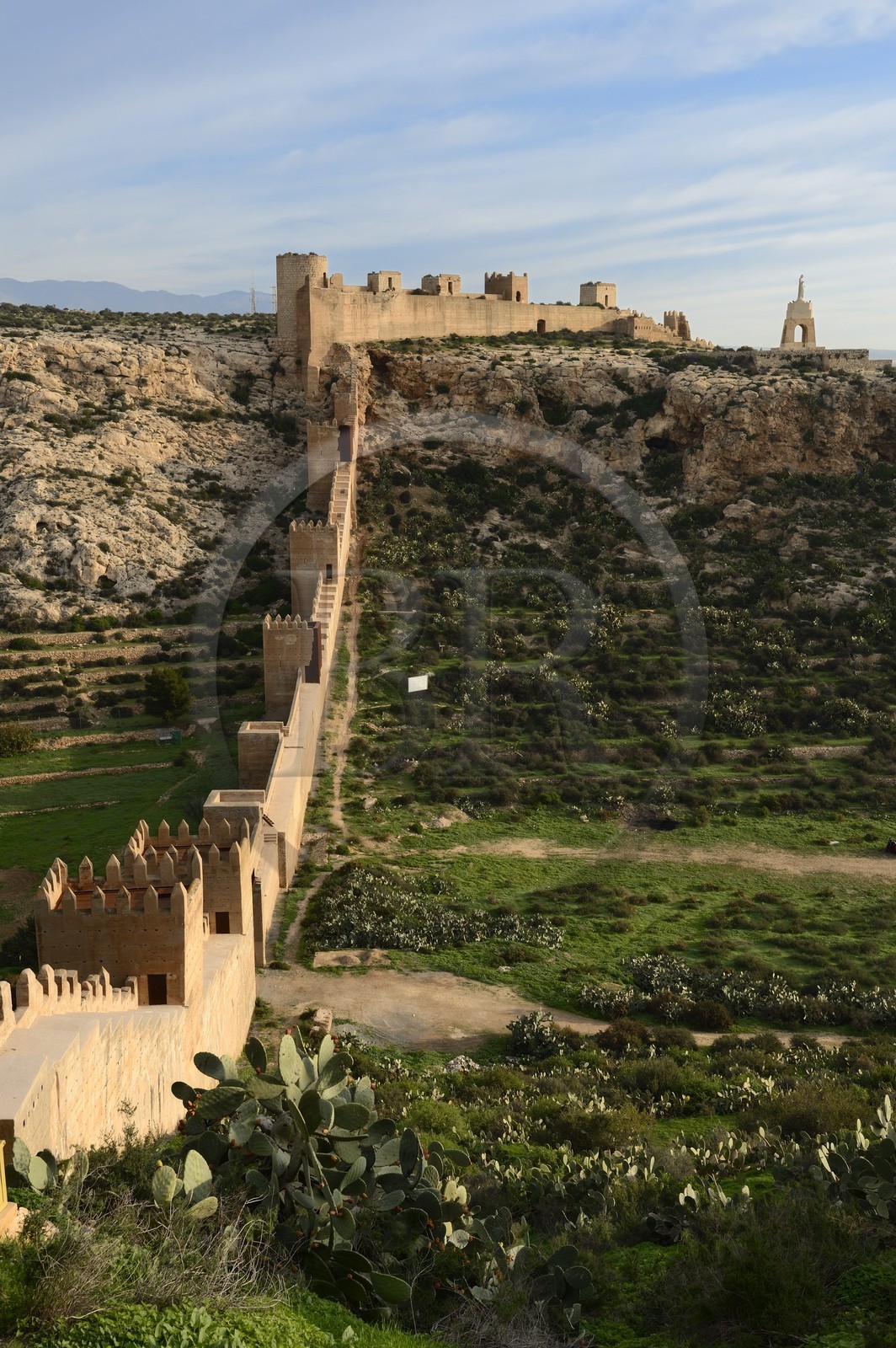 Espagne, Andalousie, Almeria, forteresse la Alcazaba, muraille de Jayran et Cerro de San Cristobal