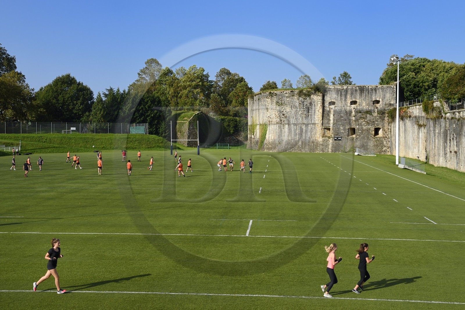 France, Pyrénées-Atlantiques (64), Pays-Basque, Bayonne, entrainement de rugby au stade des remparts