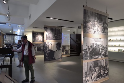 France, Alpes-Maritimes, Grasse, International Perfume Museum, fragrance device to test by the visitor