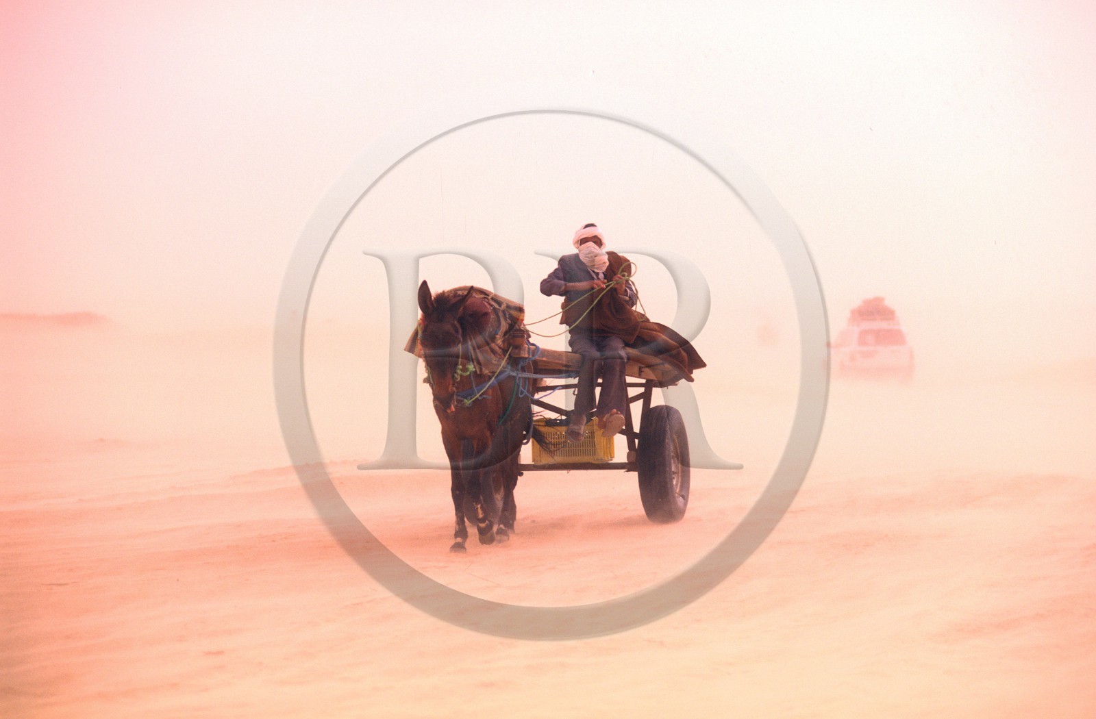 Tunisie, sud tunisien, tempête de sable près d'El fanoir