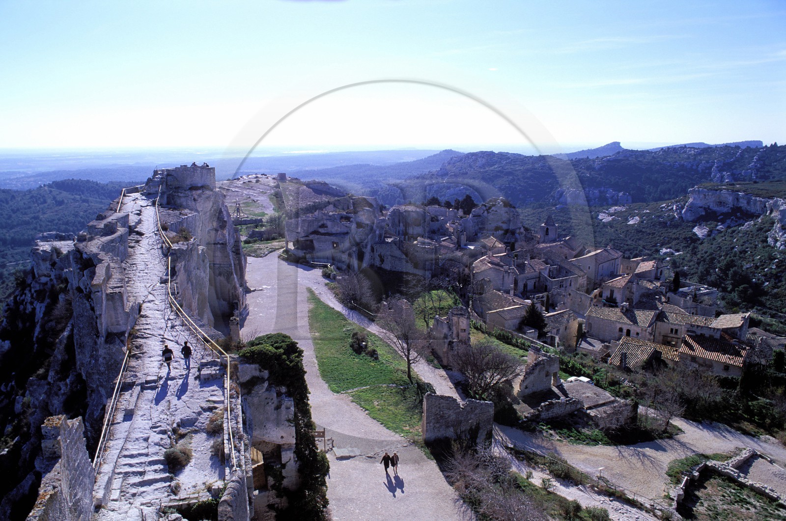 France, Bouches-du-Rhône (13), Les Baux-de-Provence, labellisé Les Plus Beaux Villages de France, Tour Sarrasine, porte de l' Aure, quartier Saint-Vincent