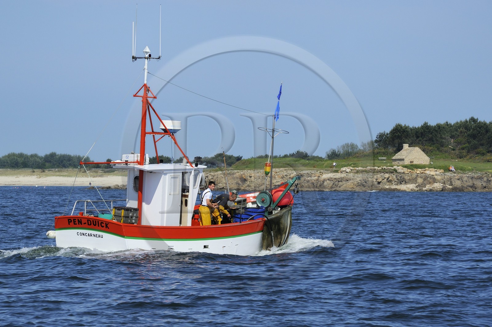 France, Finistere, Benodet, Trez Cove, exit of the Odet river estuary, return of a fishing boat
