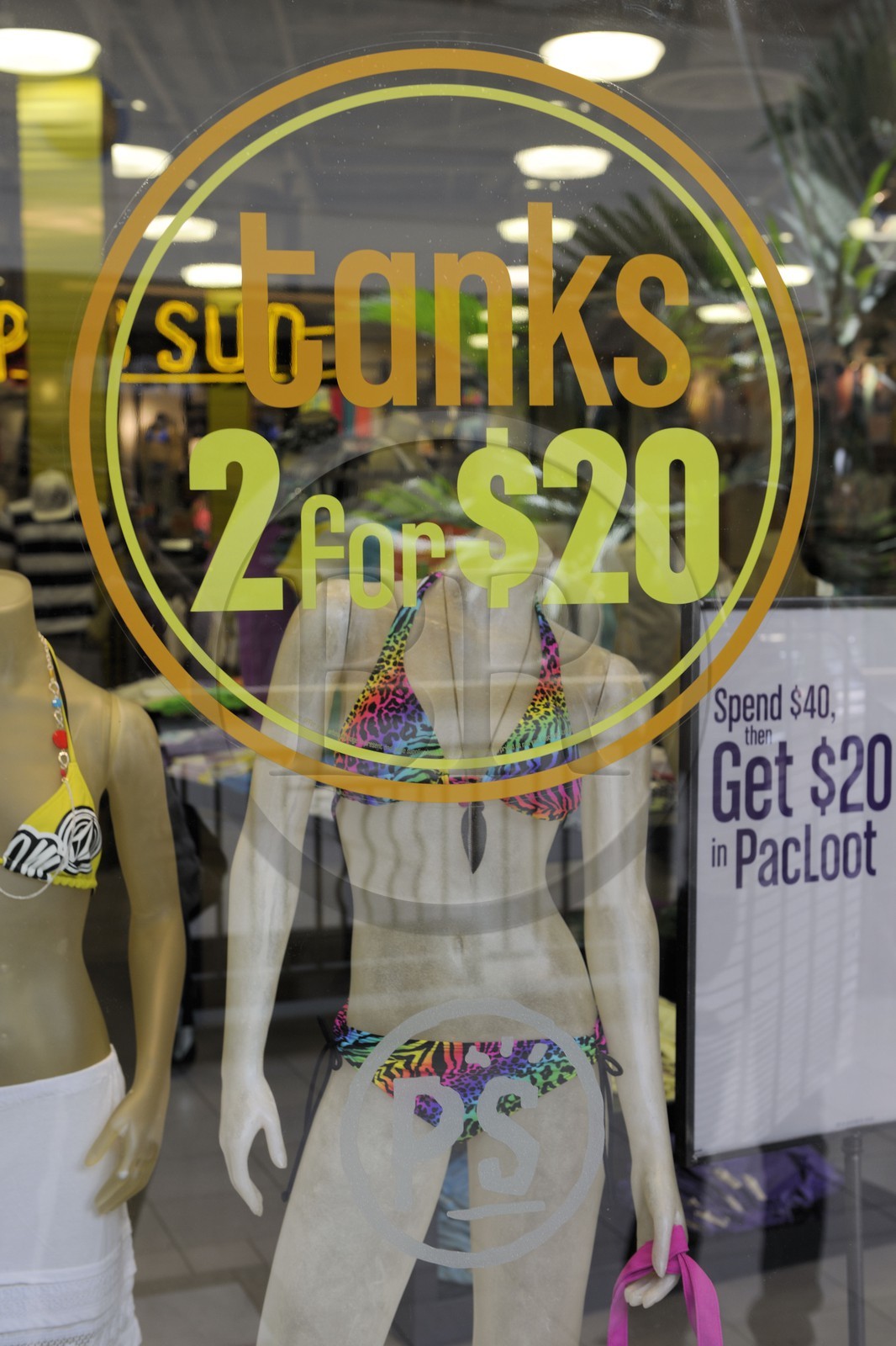 Etats-Unis, Californie, banlieu de San Francisco, centre commerciale de Hillsdale mall