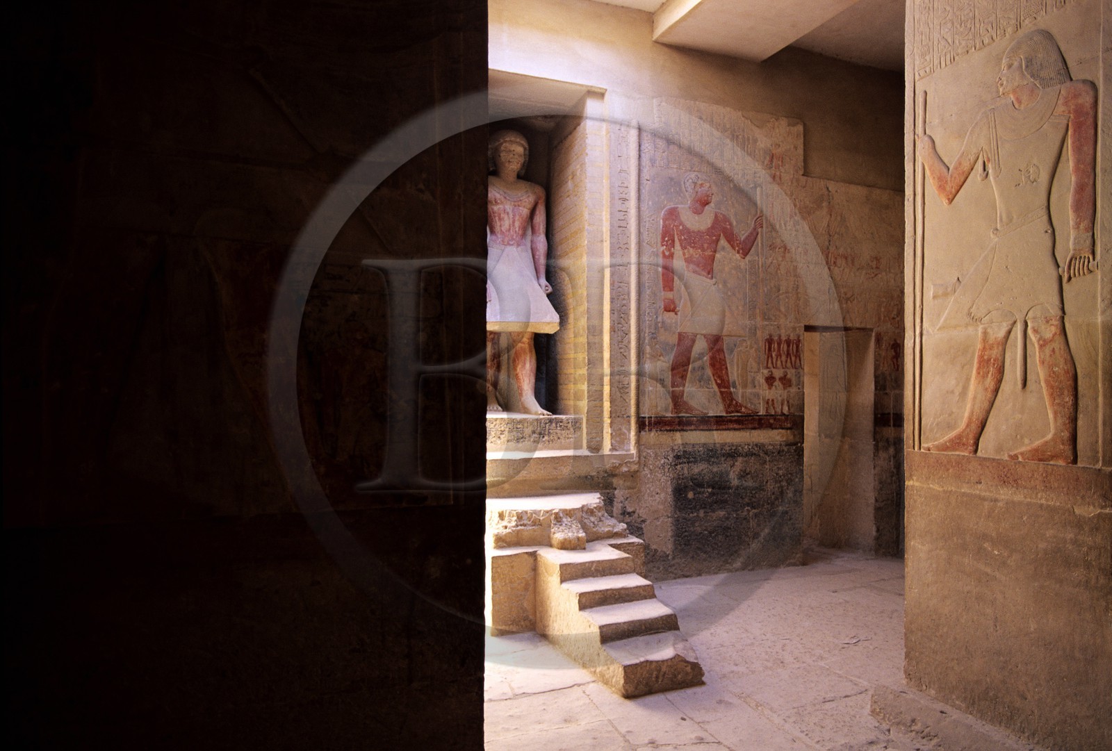 Egypt, Lower Egypt, Saqqara Necropolis, listed as World Heritage by UNESCO, Mererouka's Mastaba, vizier and son-in-law of King Teti I of the 6th Dynasty in the Old Kingdom of Egypt, the pillars room, statue of the standing dead