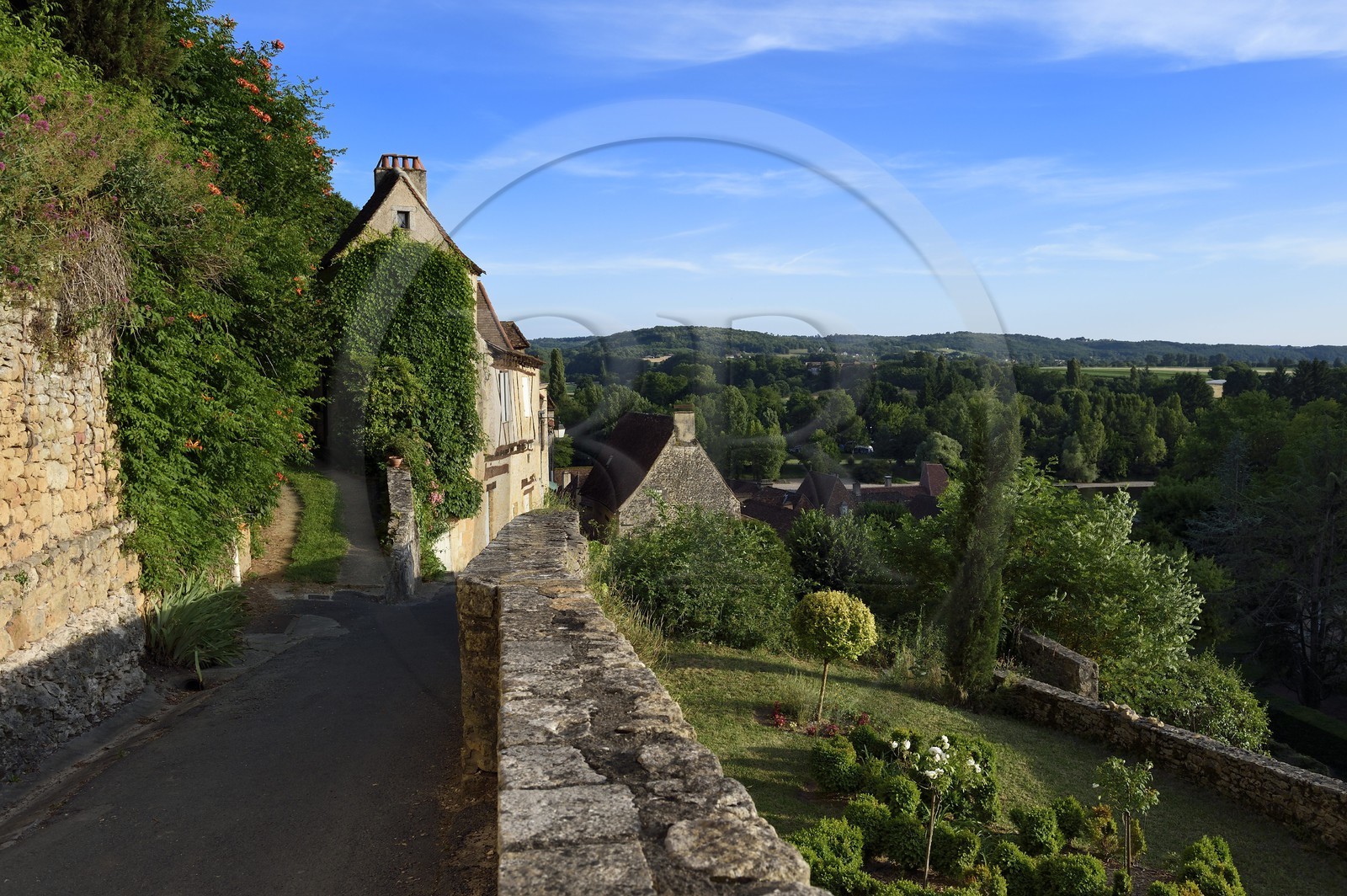 France, Dordogne (24), Périgord Noir, vallée de la Dordogne, Limeuil, labellisé Les Plus Beaux Villages de France