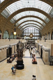France, Paris (75), rive gauche, le musée National d'Orsay, aménagé dans l'ancienne Gare d'Orsay (1898), la nef
