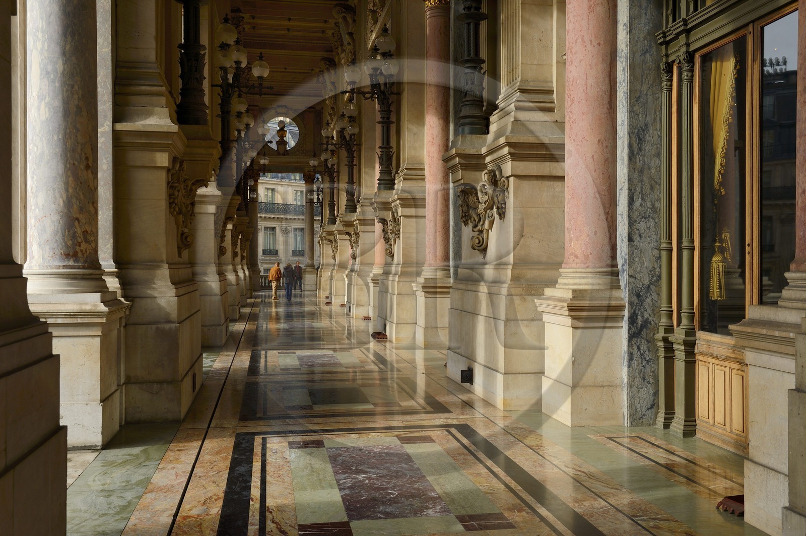 France, Paris (75), Opéra Garnier, la terrasse de la facade sud