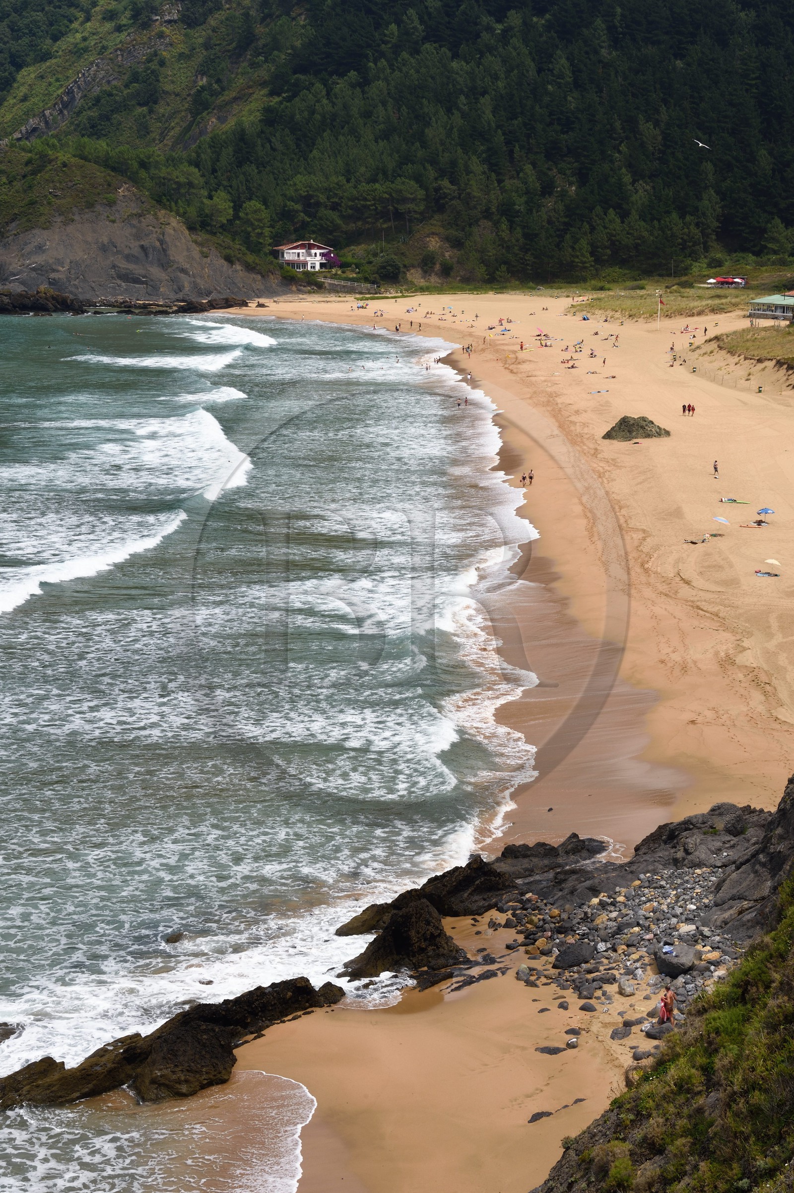 Spain, Basque Country, Vizcaya Province, Gernika-Lumo region, Urdaibai estuary Biosphere Reserve, Ibarrangelu, Laga beach
