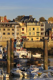 France, Seine-Maritime (76), Dieppe, le port et le quartier du Pollet