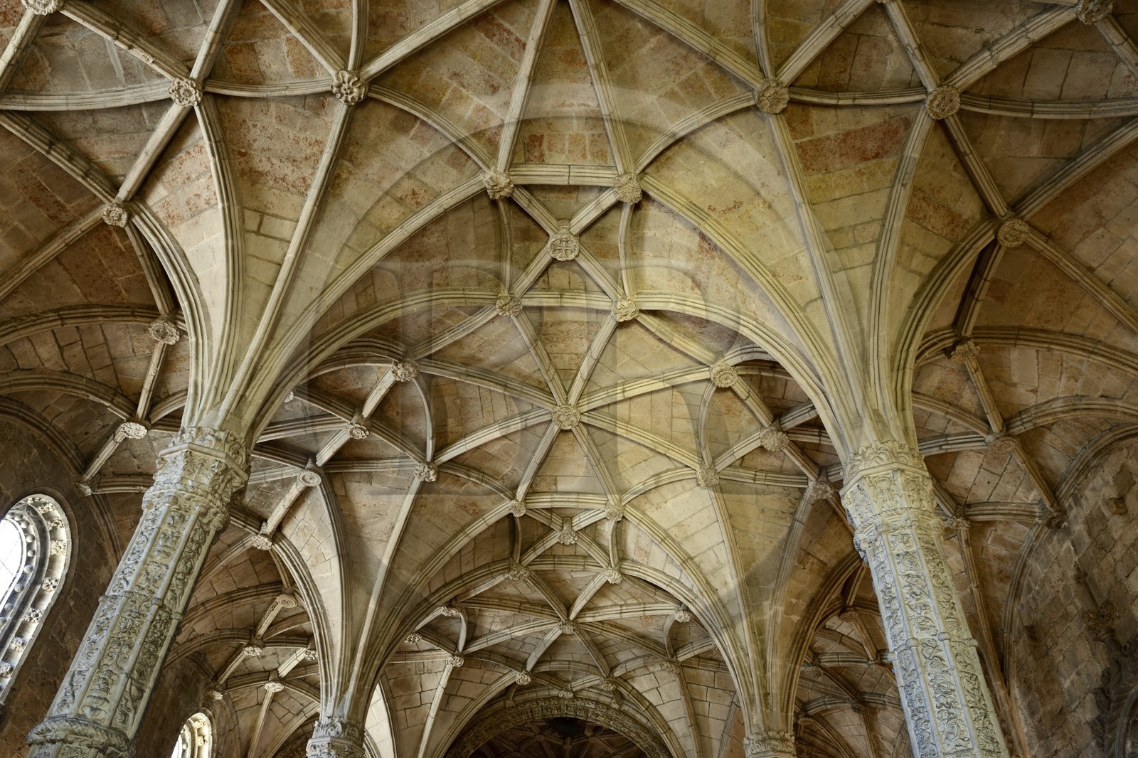 Portugal, Lisbon, Belem, Hieronymites Monastery (Mosteiro dos Jeronimos), listed as World Heritage by UNESCO, Santa Maria church, the decoration of the pillars and arch are from Joao de Castilho in pure Manueline style