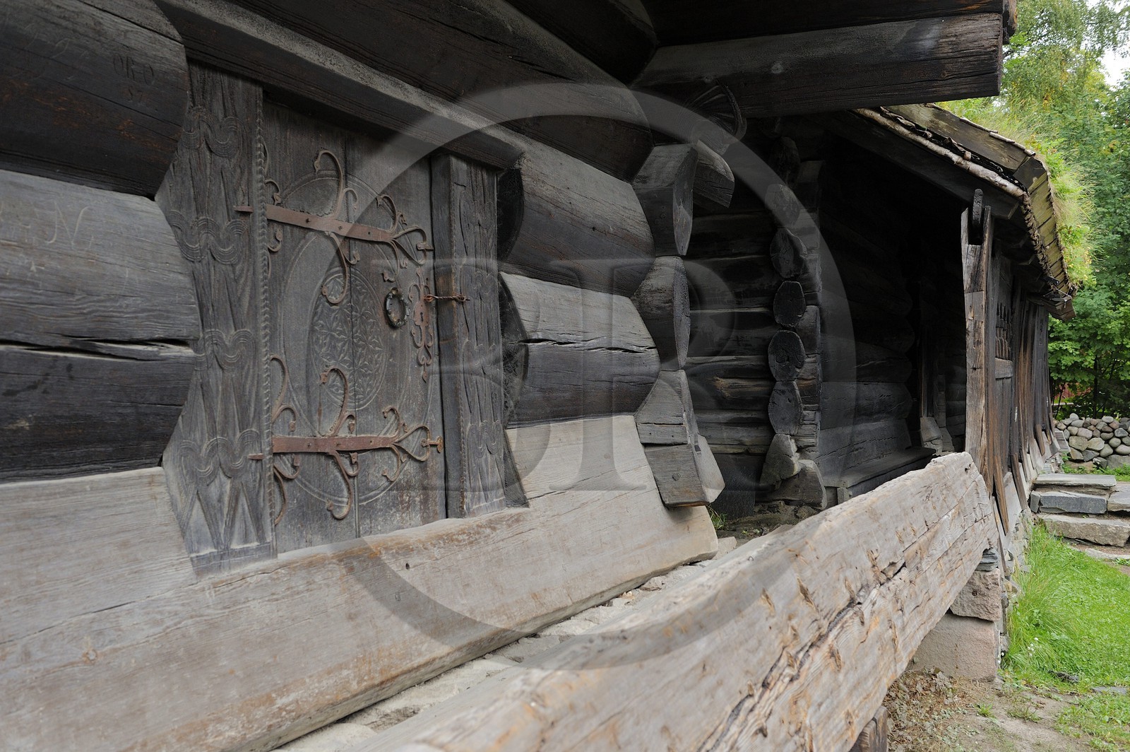 Norvège, Oslo, presqu'île de Bygdoy, musée du Folklore norvégien (Norsk Folkemuseum), ferme ancienne transplantée dans l'Ecomusée