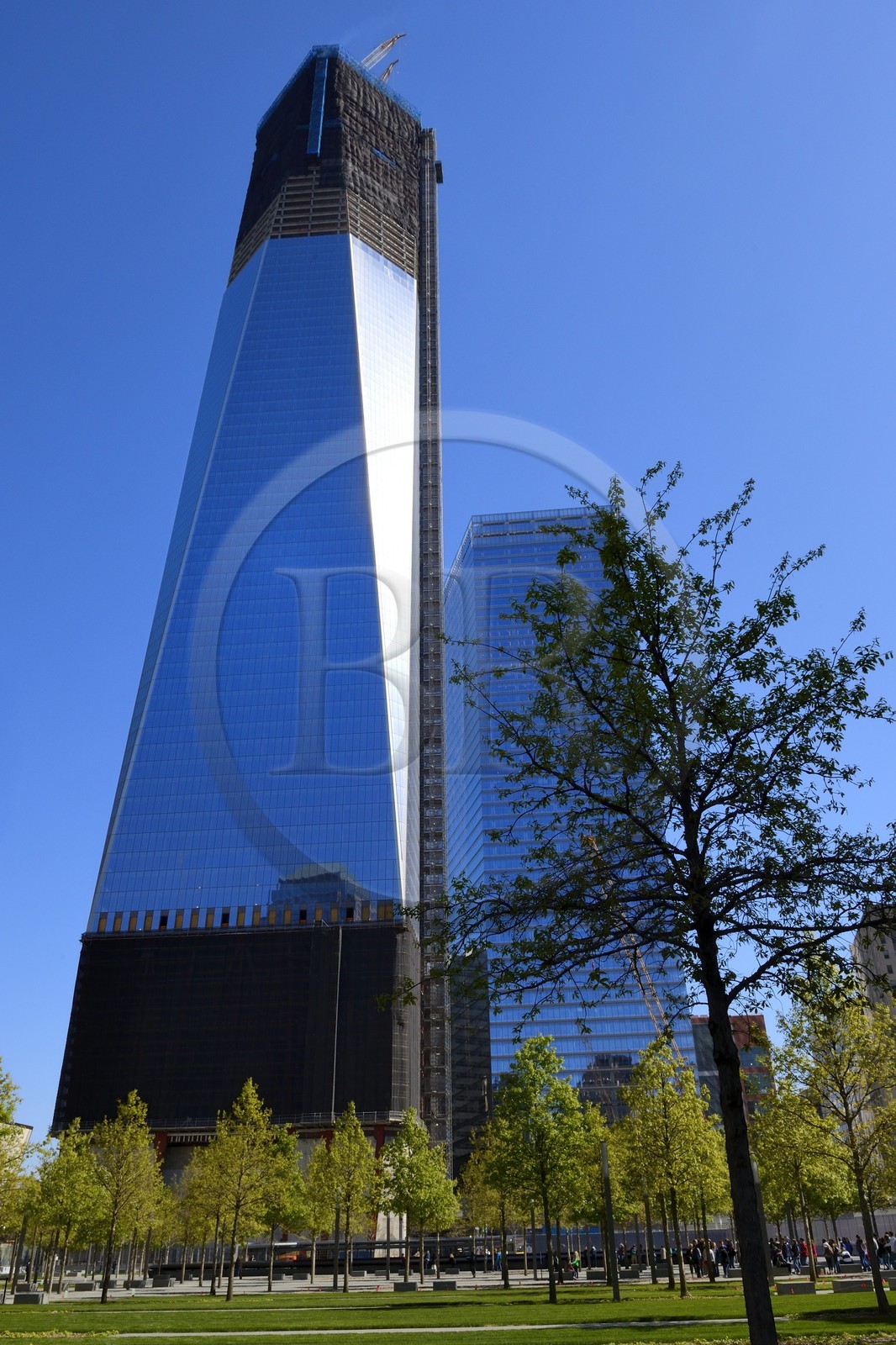 Etats-Unis, New York, Manhattan, 9 11 Memorial, One World Trade Center (1WTC) devenue la plus haute tour de NYC depuis le 30 avril 2012