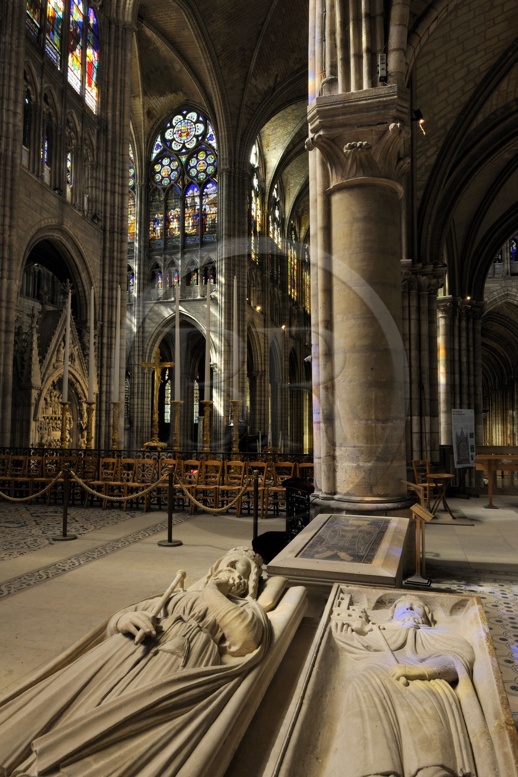 France, Seine Saint Denis, Saint Denis, the Saint Denis Basilica, recumbent figure of Clovis I  on the left and  Childebert I