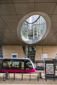 France, Côte-d'Or (21), Dijon, quartier Clémenceau, l'auditorium Robert-Poujade abritant l'opéra, l'oculus