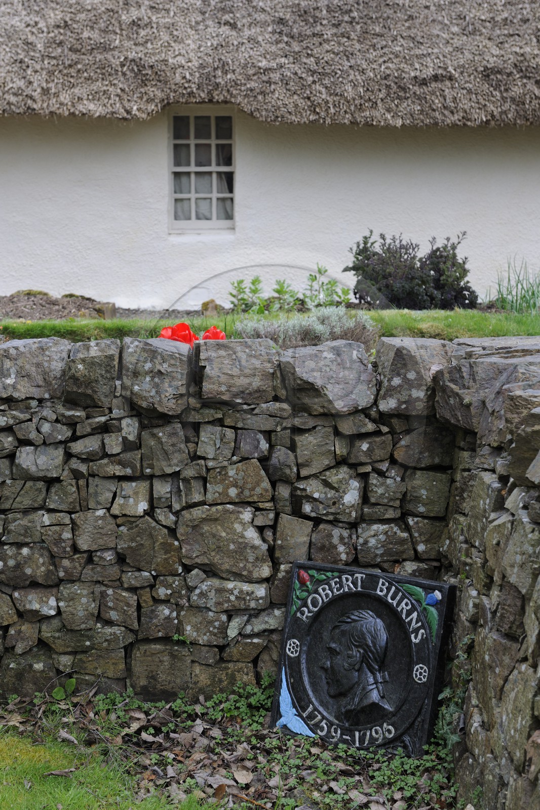 Royaume-Uni, Ecosse, Ayrshire, Ayr, Alloway village de Robert Burns, le Burns cottage, humble chaumière qui fut sa maison natale