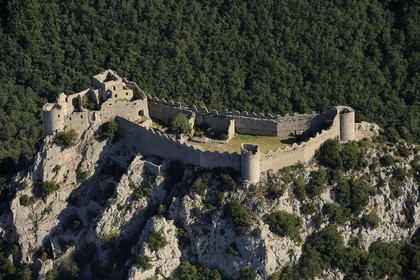 France, Aude (11), château cathare de Puilaurens (vue aérienne)