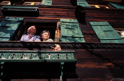Suisse, région de Bern (Oberland Bernois), Saanenland, Gstaad, ferme encore en activité