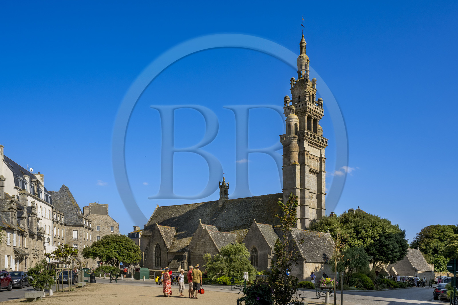France, Finistère (29), Roscoff, l'église Notre-Dame de Croaz Batz sur la place Lacaze Duthiers