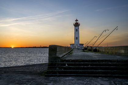 France, Loire-Atlantique, Saint-Nazaire, the Vieux Mole lighthouse