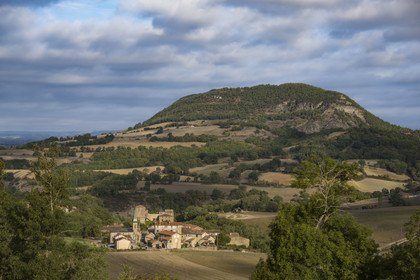 France, Aveyron, Causses and the Cévennes, cultural landscape of Mediterranean agro-pastoralism, listed as World heritage by UNESCO, high plateau of the Causses du Larzac, Grands Causses regional natural park, the village and castle of Mélac