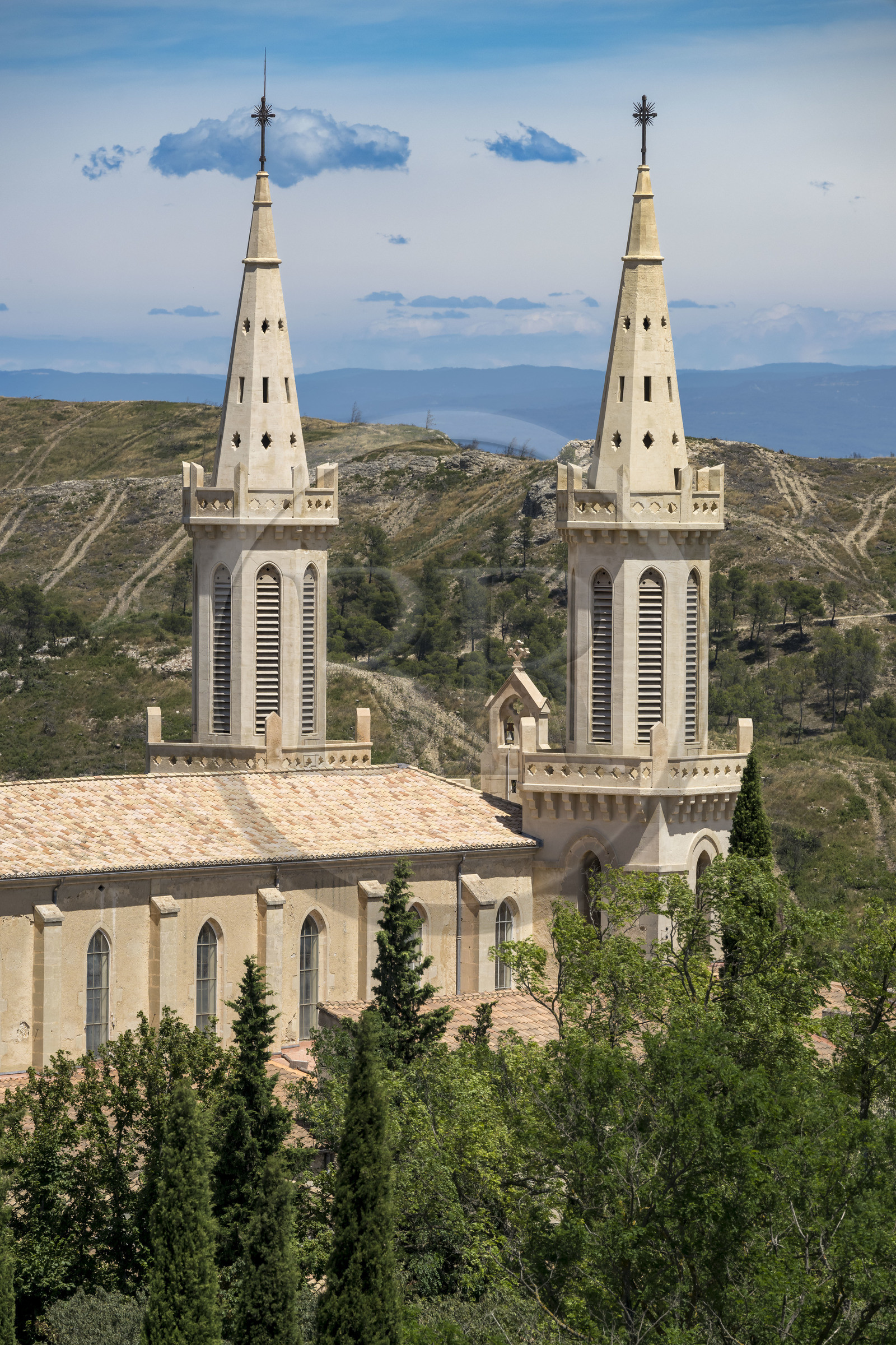 France, Bouches-du-Rhône (13), Tarascon, La Montagnette, abbaye Saint-Michel de Frigolet (XIIe siècle)