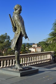 France, Alpes-Maritimes, Grasse, amiral de Grasse statue (1722-1788)