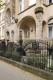 France, Bas-Rhin (67), Strasbourg, quartier de la Neustadt datant de la periode allemande, immeuble Jugendstil au 56 allée de la Robertsau