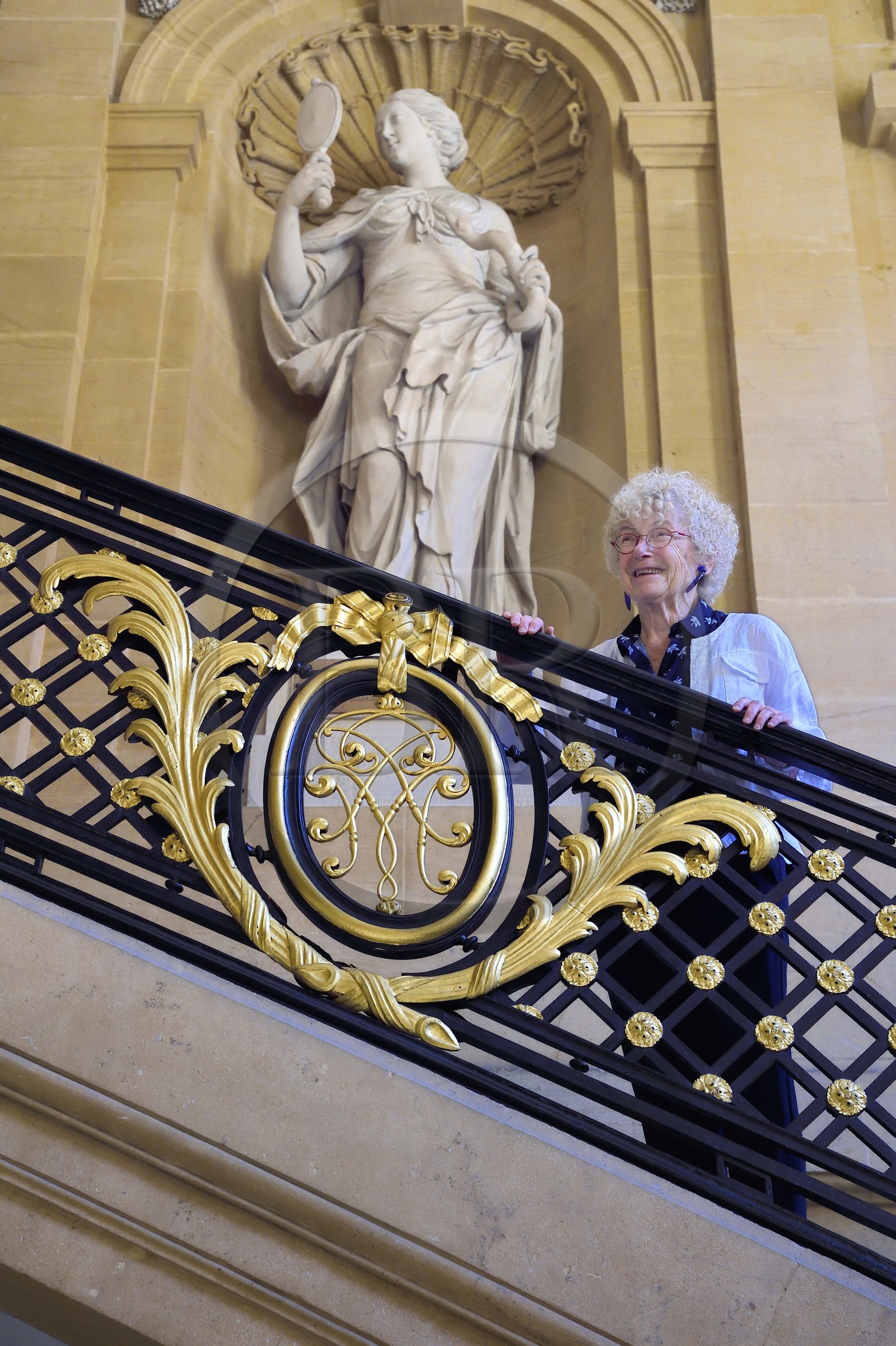 France, Moselle (57), Metz, l'hotel de ville, statue représentant la Prudence qui orne l'escalier monumental, Christiane Pignon-Feller, historienne de l'art, spécialiste de l'architecture et de l'urbanisme