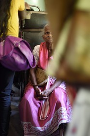 Sri Lanka, Uva Province, the popular scenic train ride through the tea growing hill country between Badulla and Ella