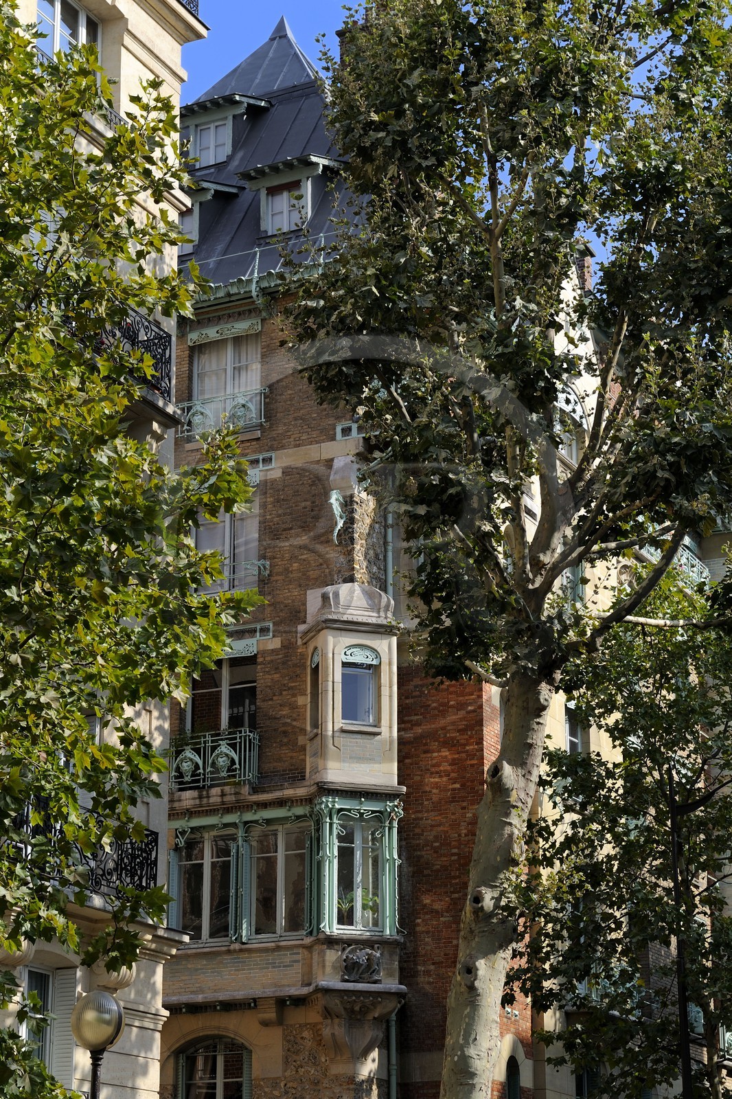 France, Paris (75), le Castel-Beranger, immeuble du 14 rue La-Fontaine de style Art Nouveau  par Hector Guimard