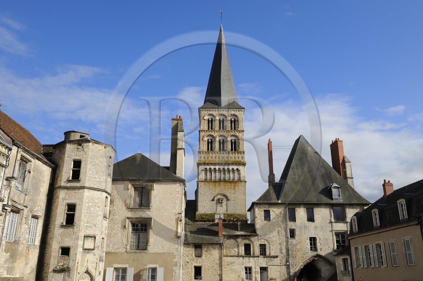 France, Nièvre (58), La Charité-sur-Loire,  le clocher Sainte Croix