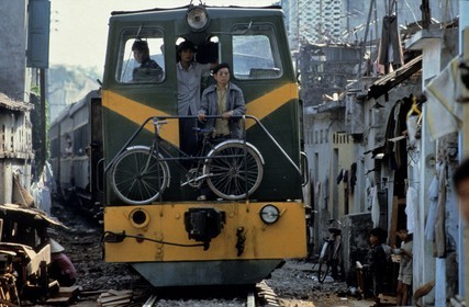 Vietnam, Hanoi, railroad that passes in the heart of the old town