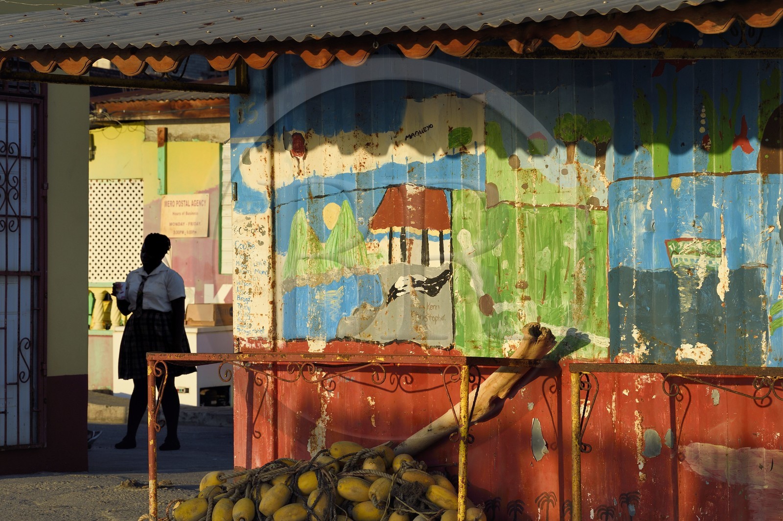 Caraïbes, Ile de la Dominique, village de Mero sur la côte Ouest, peinture murale