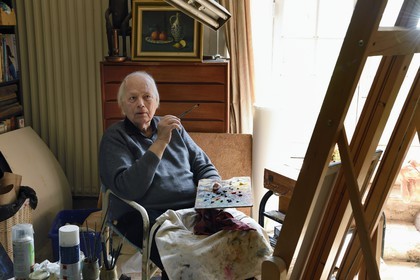 France, Yvelines (78), Montchauvet, dans l'atelier de l'artiste peintre Raoul Mouillard