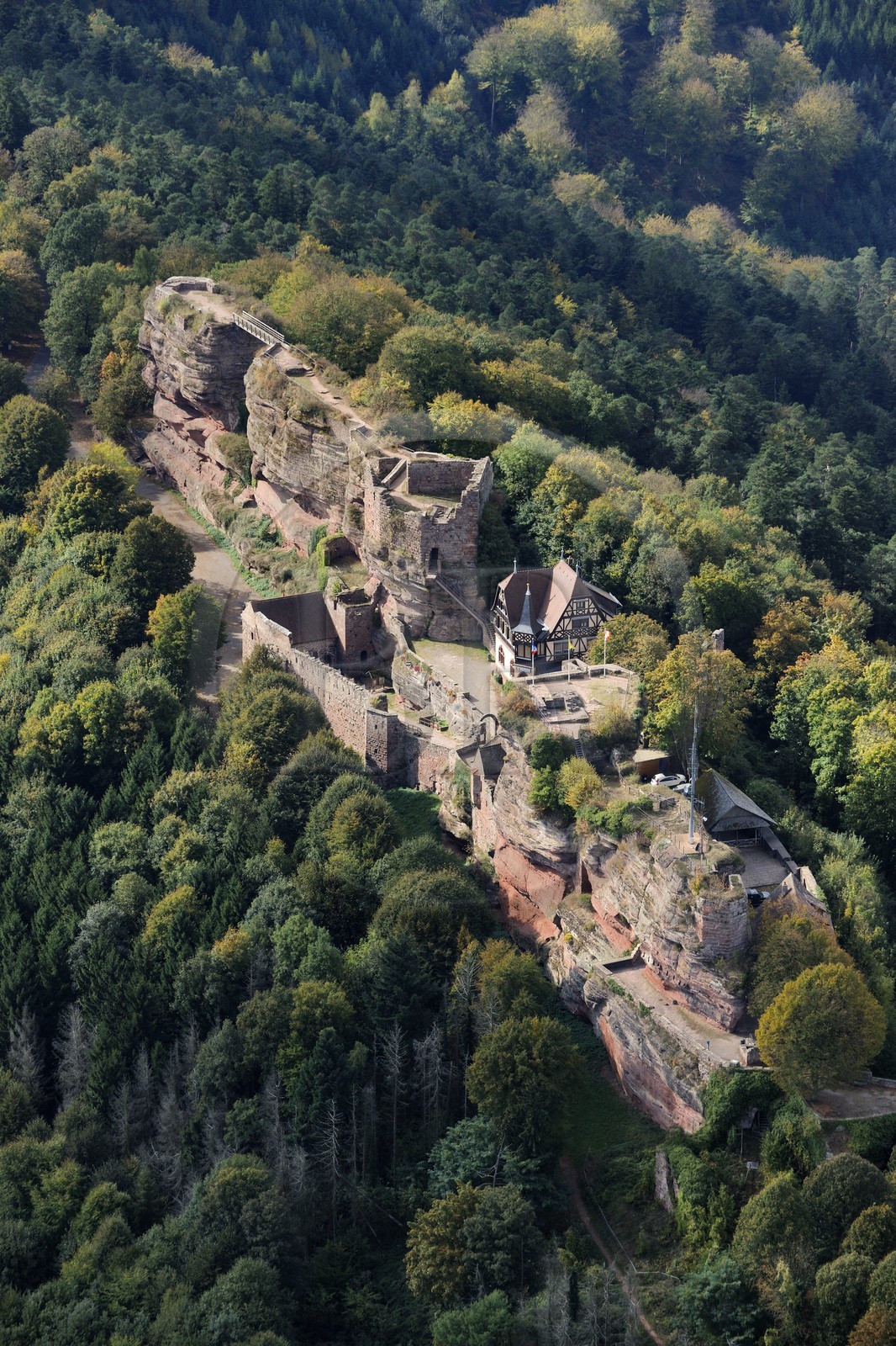 France, Bas-Rhin (67), le Haut-Barr (photo aérienne)