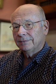 France, Var (83), la rade de Toulon, La Seyne-sur-Mer, quartier de Tamaris, Boris Cyrulnik