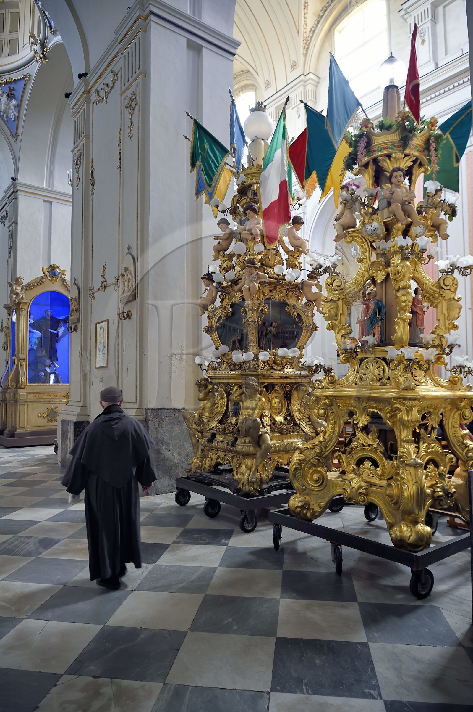 Italie, Sicile, Catane, ville baroque classée au Patrimoine Mondial de l'UNESCO, chiesa di San Francesco d'Assisi all'Immacolata (église Saint François d'Assise à l'Immaculée), grand Candelore (candélabres) conçu pour la fête de Sant'Agata