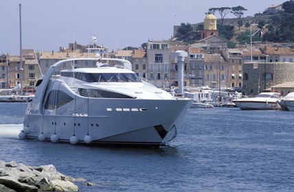 France, Var, Saint Tropez, yacht leaving the harbour