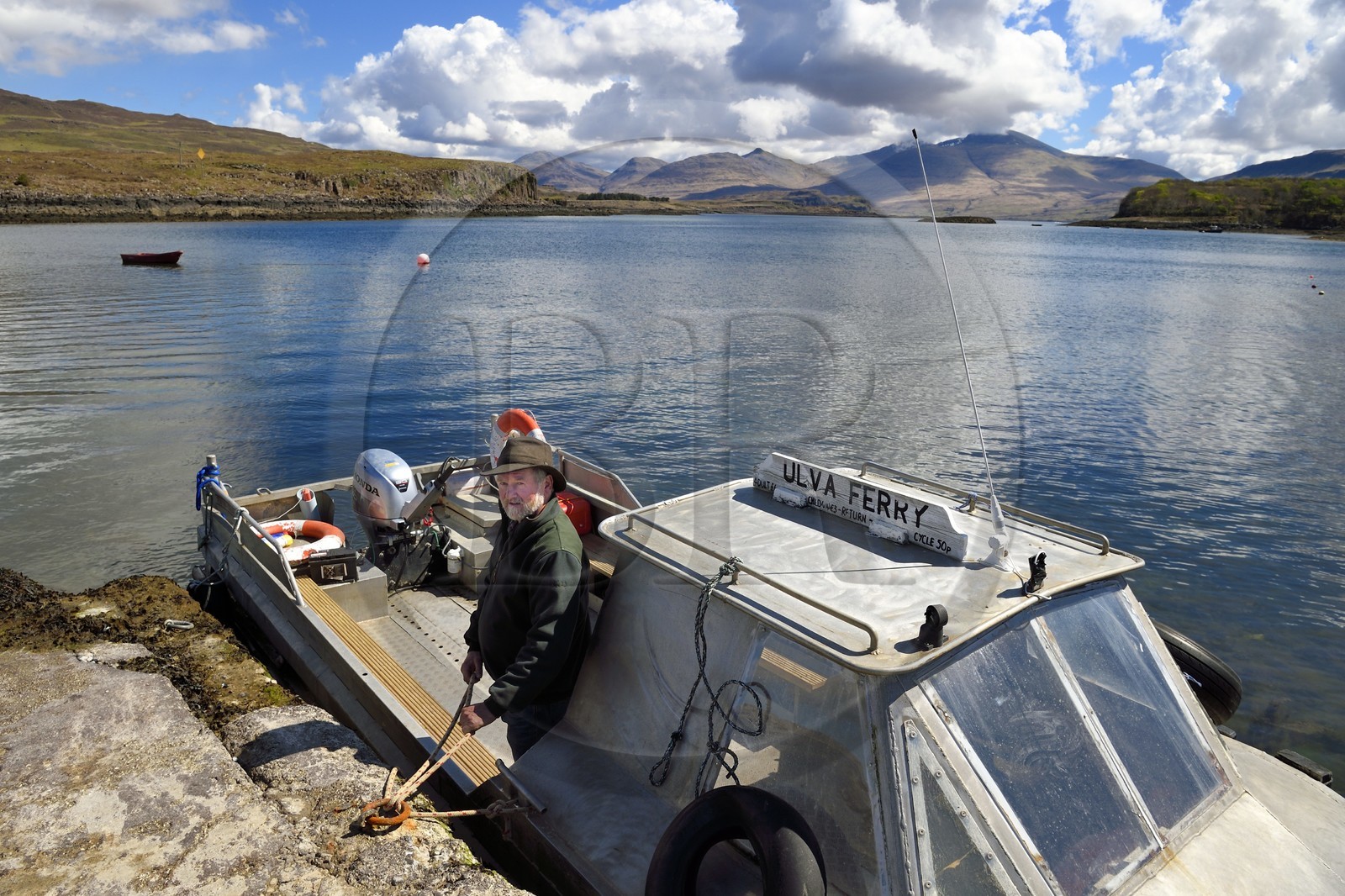 United Kingdom, Scotland, Highland, Inner Hebrides, Island of Ulva near the west coast of the Isle of Mull, boat liaison with the island