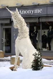 France, Manche (50), Cotentin, Saint-Lô, sculpture de Licorne emblème de la ville