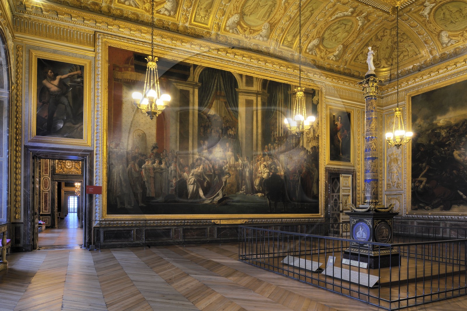 France, Yvelines (78), château de Versailles, classé Patrimoine Mondial de l'UNESCO, salle du Sacre, tableau Le Sacre de Napoléon par Jacques-Louis David