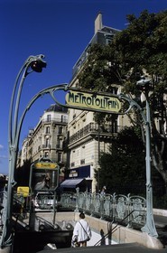 France, Paris 8ème (75), quartier de l' Europe, métro Europe