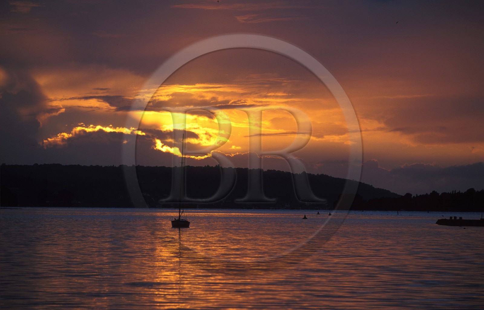 France, Finistère (29), la rade de Brest près de Le Faou