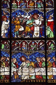 France, Bas-Rhin (67), Strasbourg, vieille ville classée au Patrimoine Mondial de l'UNESCO, la cathédrale Notre-Dame, les vitraux du bas coté sud de la nef datent du XIVe siècle et représentent les scènes de la vie du Christ et de la Vierge, la Passion du Christ, la Cène