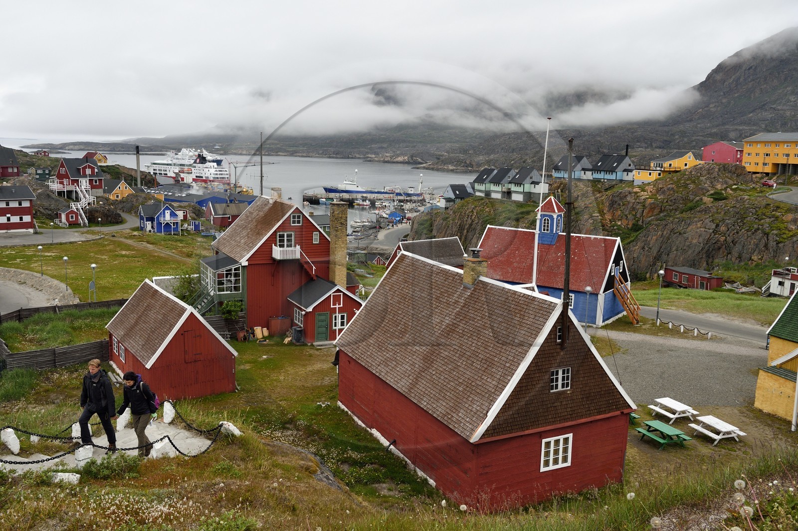 Greenland, central western region, Sisimiut (formerly Holsteinsborg) in Kangerluarsunnguaq Bay