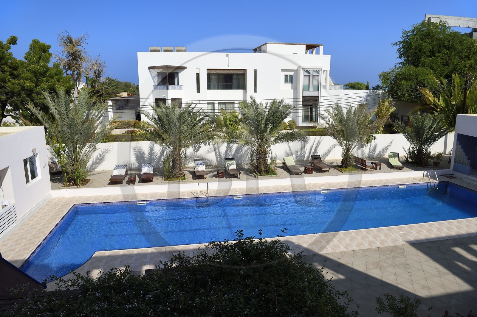 Sultanat d'Oman, Mascate, Behliz Boutique, une maison d’hôtes à l’architecture contemporaine avec piscine du quartier balnéaire de al-Azaibah